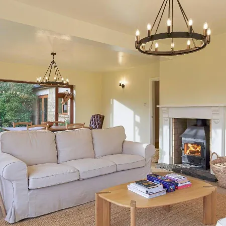 Charming 3Bd Cotswolds Family Retreat Villa Bourton-on-the-Water Exterior photo