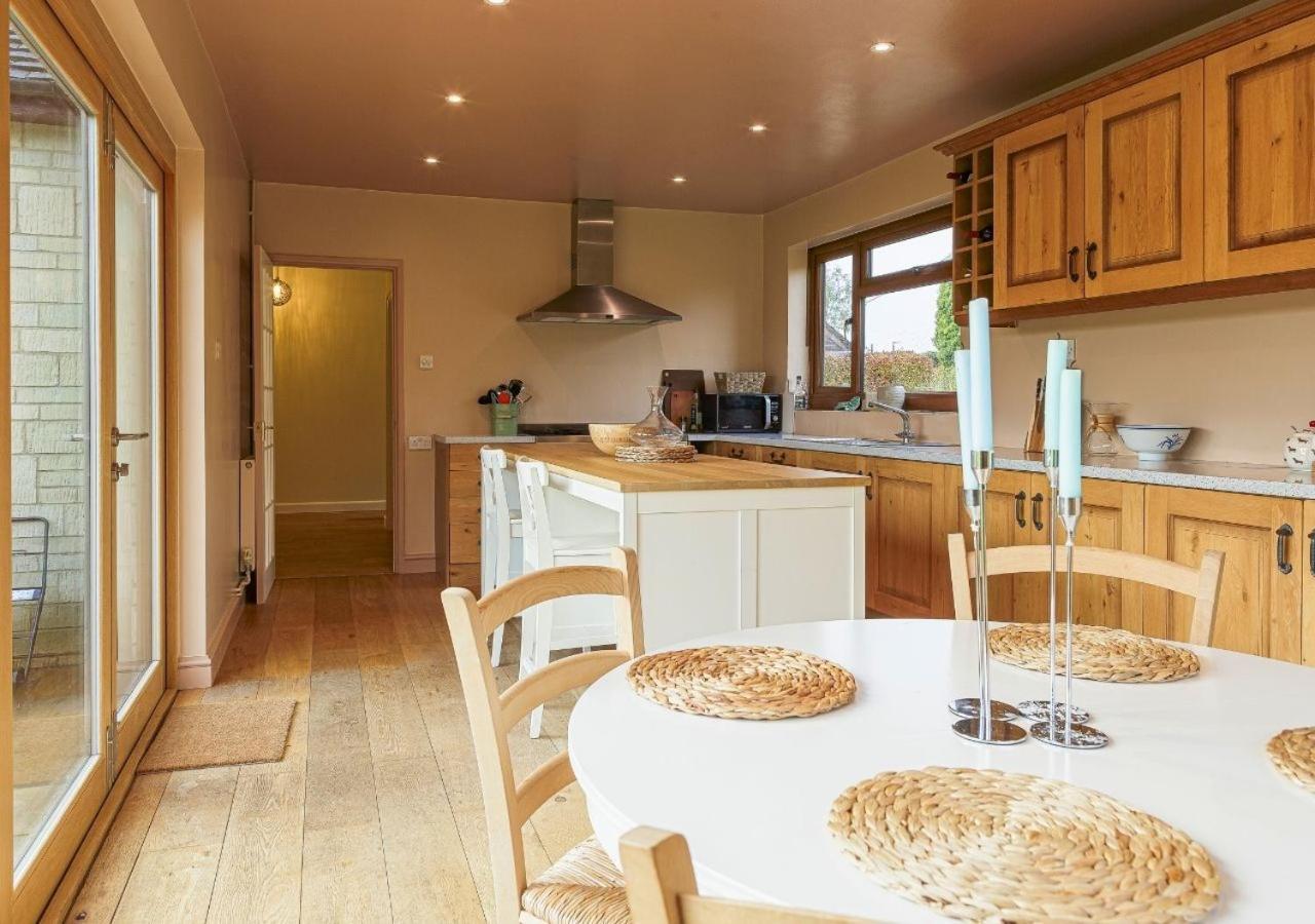Charming 3bd Cotswolds Family Retreat Holiday home *